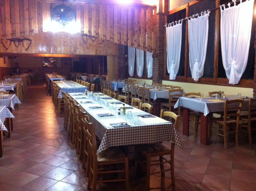 Agriturismo Licensi Del Bresa Villa Monzambano Exterior foto